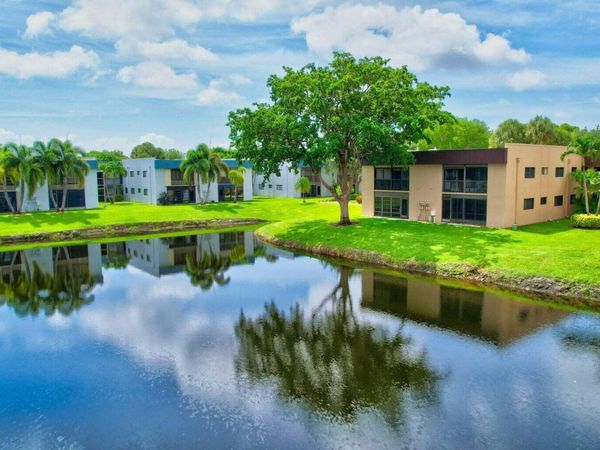 15126 Ashland Street, Unit 243, Delray Beach, FL 33484