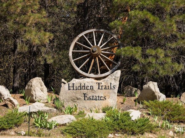 63 Price Loop, Cascade, ID 83611