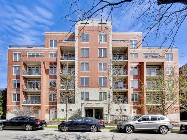 1670 Mill Street , Unit 207, Des Plaines, IL 60016