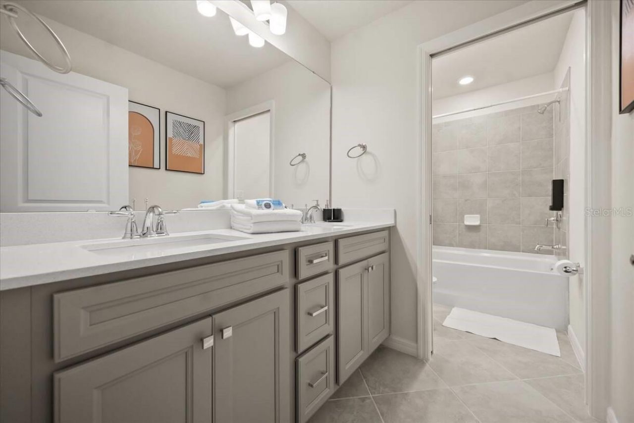 15952 Cape Coral Loop, Clermont, FL 34714 Photo