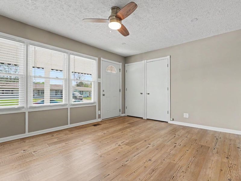 96 Westfield Drive, Harrison, OH 45030 Photo 2