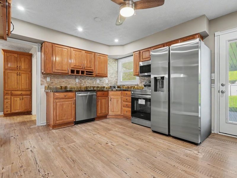 96 Westfield Drive, Harrison, OH 45030 Photo 7