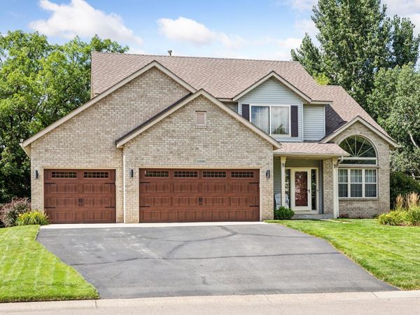 10580 Alison Way, Inver Grove Heights, MN 55077