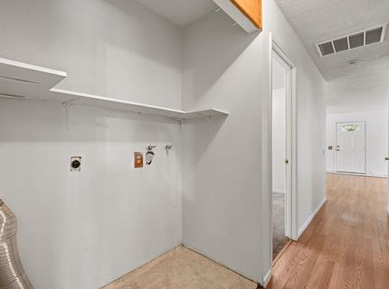 833 W Plumas Avenue, Portola, CA 96122 Photo