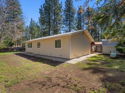 833 W Plumas Avenue, Portola, CA 96122 Photo