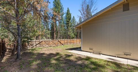 833 W Plumas Avenue, Portola, CA 96122 Photo