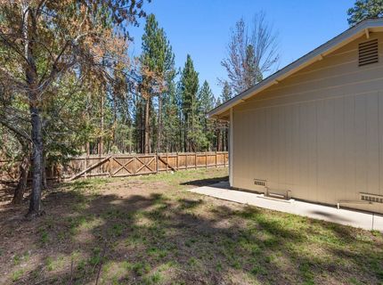 833 W Plumas Avenue, Portola, CA 96122 Photo