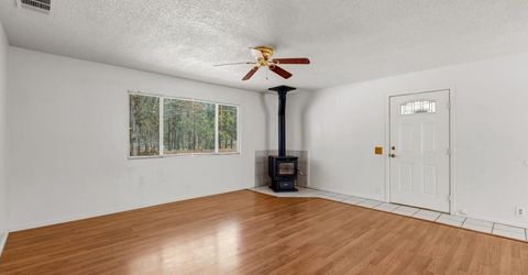 833 W Plumas Avenue, Portola, CA 96122 Photo