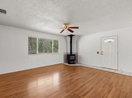 833 W Plumas Avenue, Portola, CA 96122 Photo