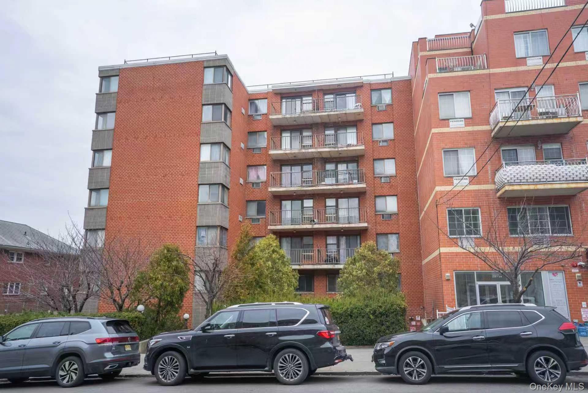 139-35 35th Avenue, Unit 3D, Flushing, NY 11354 Main Photo