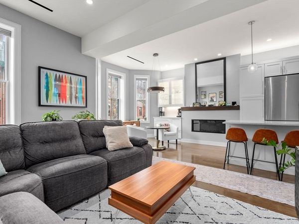 53 Chandler St, Unit 3, Boston, MA 02116