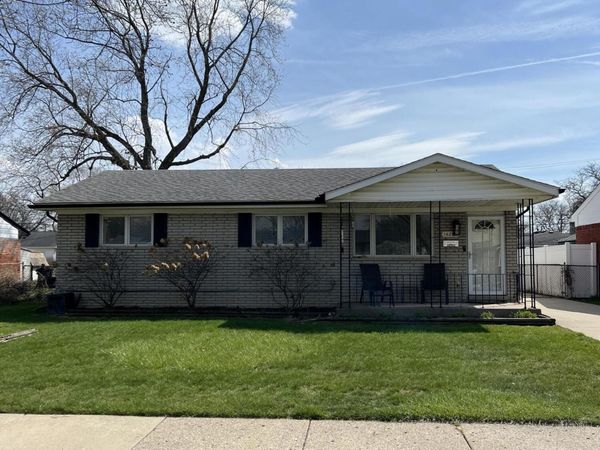 14281 Elgin Street, Oak Park, MI 48237