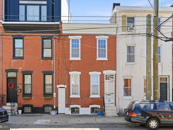 718 E THOMPSON STREET, PHILADELPHIA, PA 19125