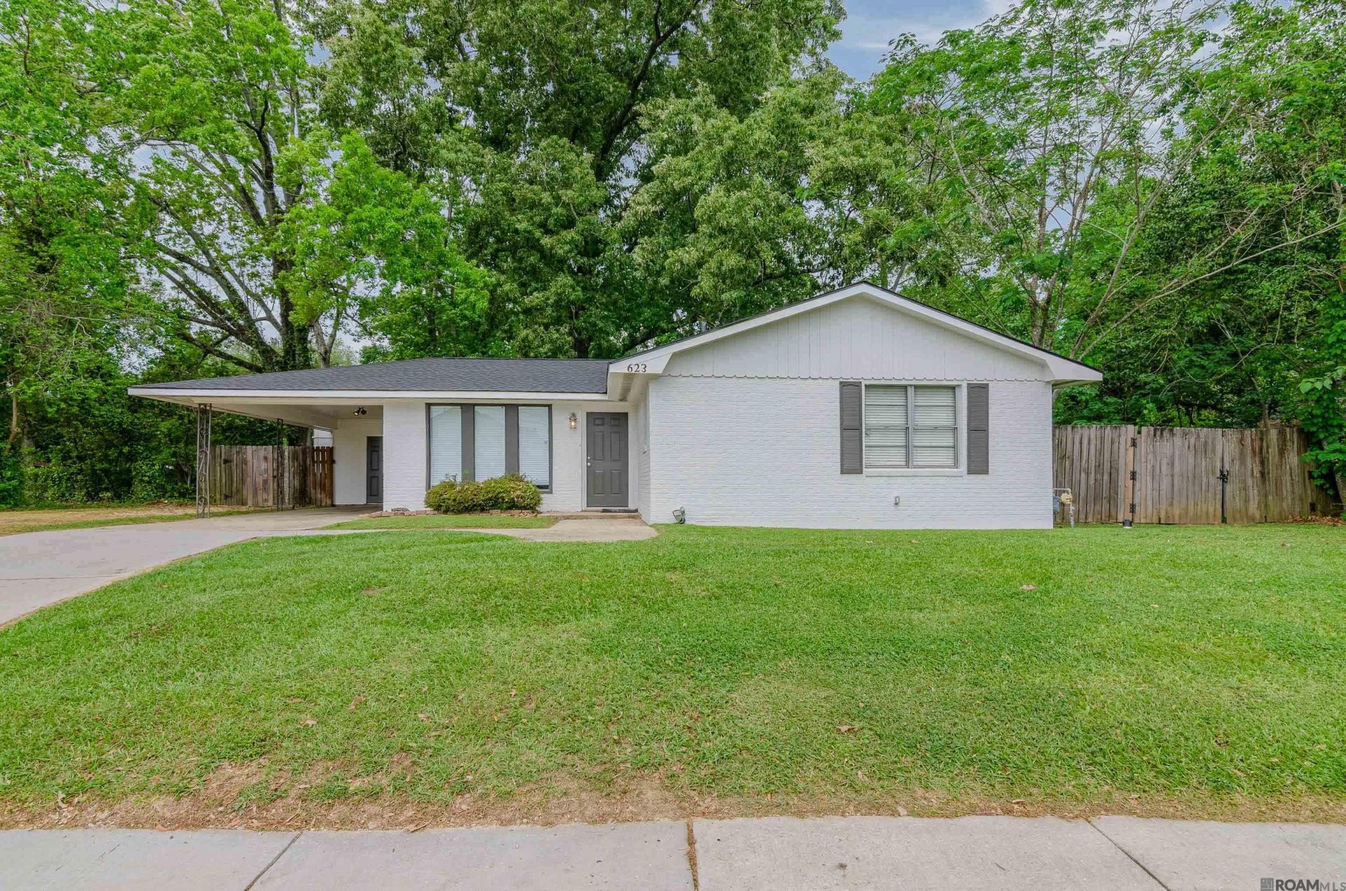 623 Staring Ln, Baton Rouge, LA 70810 Main Photo