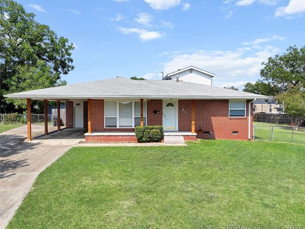 25 Hillcrest, Ardmore, OK 73401