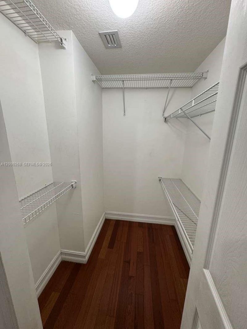 4242 NW 2nd St, Unit 1606, Miami, FL 33126 Photo