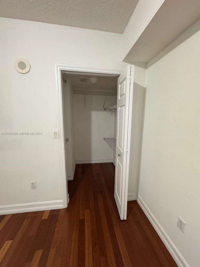 4242 NW 2nd St, Unit 1606, Miami, FL 33126 Photo