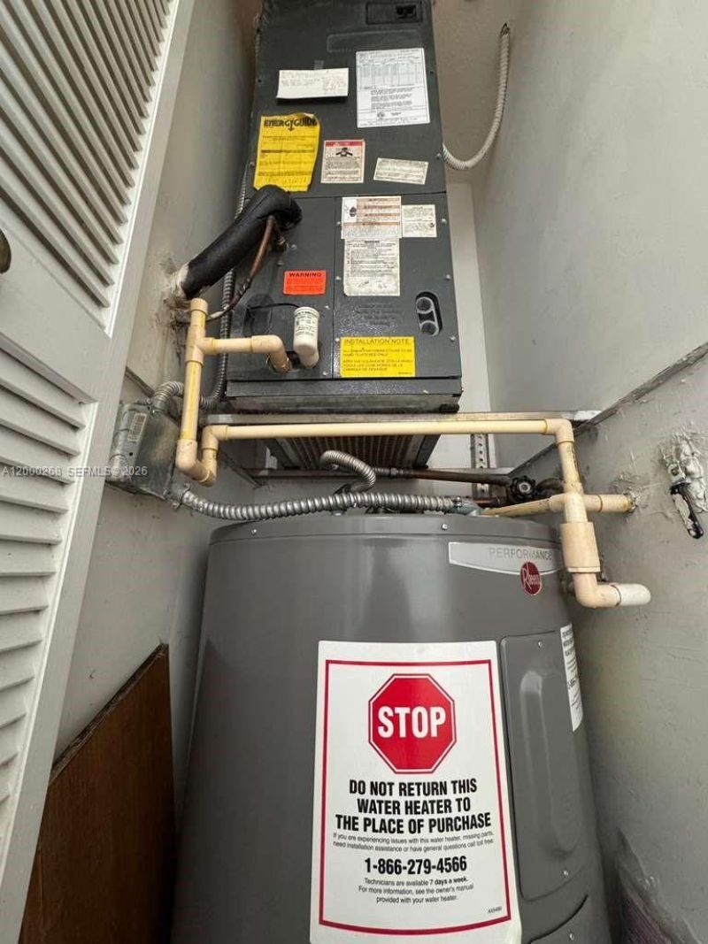 4242 NW 2nd St, Unit 1606, Miami, FL 33126 Photo