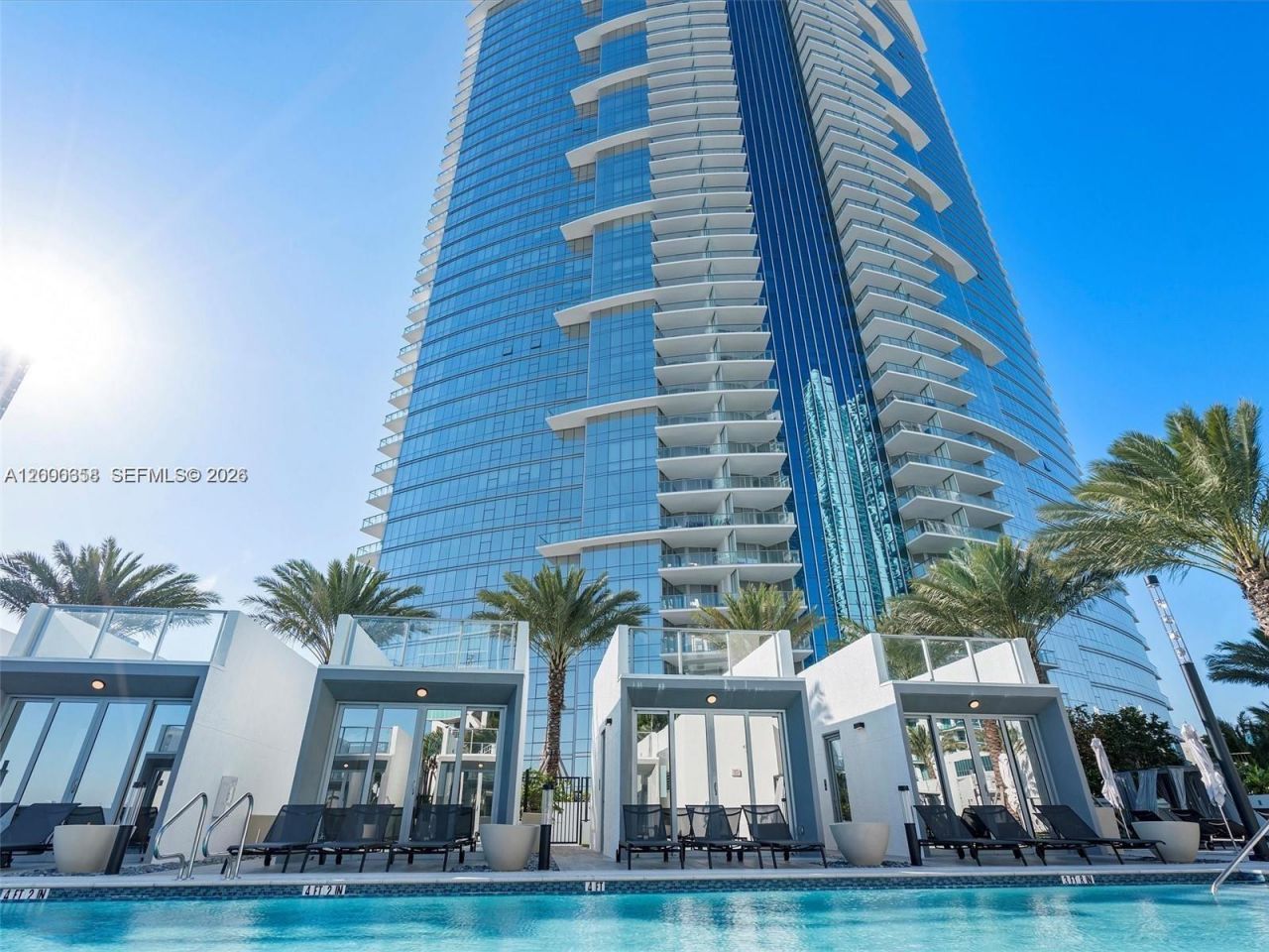 851 NE 1st Ave, Unit 4109, Miami, FL 33132 Photo