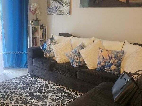 Unit 103, Tamarac, FL 33319