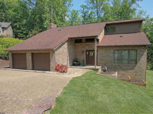 3726 Swallowtail Drive, Morgantown, WV 26508