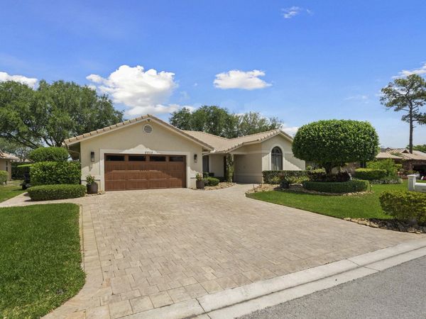 8809 NW 55th Place, Coral Springs, FL 33067