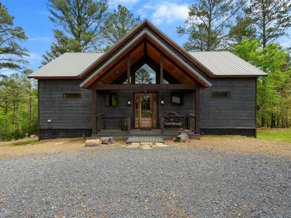 592 W Eagle Mountain Trail, Broken Bow, OK 74728