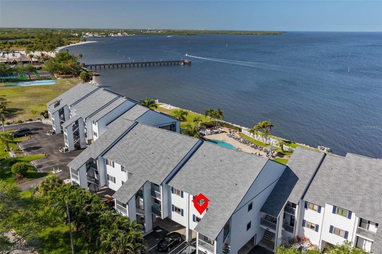 812 Bahia Del Sol Drive, Unit A, Ruskin, FL 33570 Photo