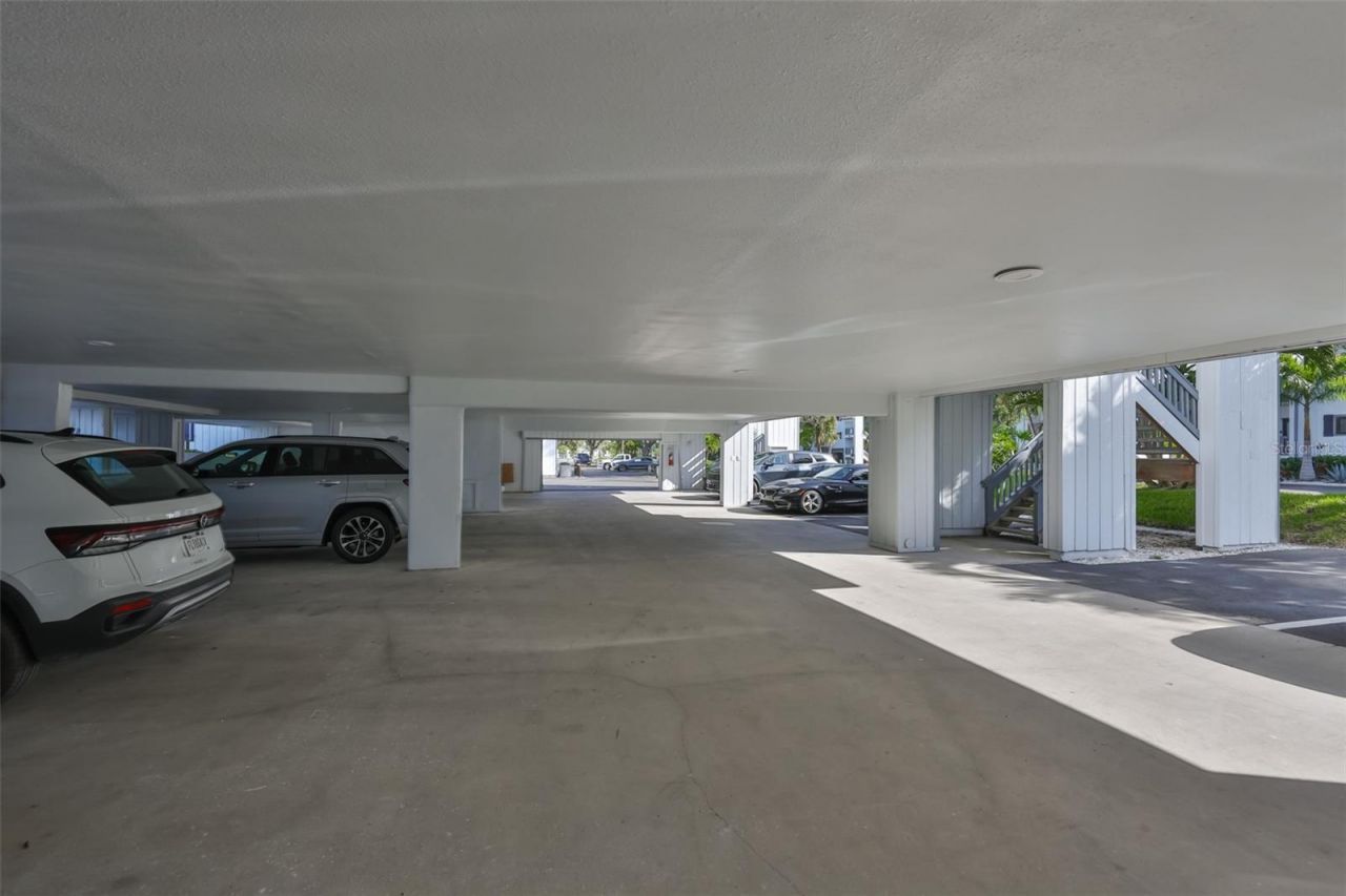 812 Bahia Del Sol Drive, Unit A, Ruskin, FL 33570 Photo