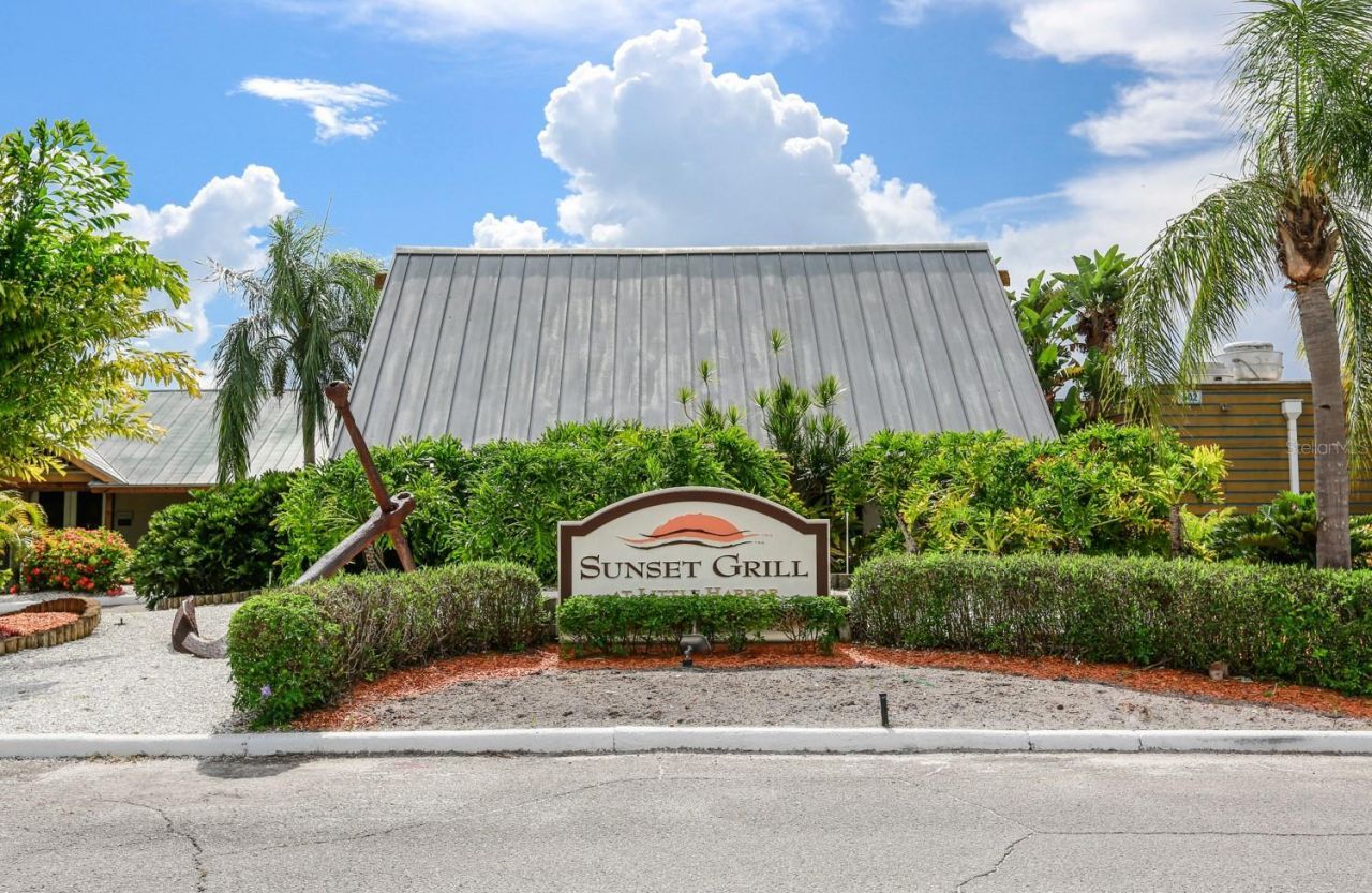 812 Bahia Del Sol Drive, Unit A, Ruskin, FL 33570 Photo