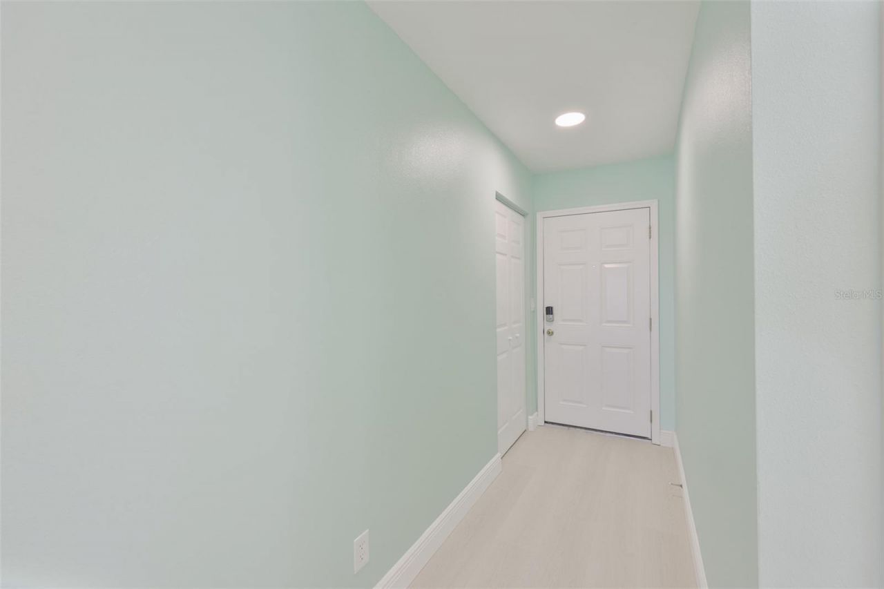 812 Bahia Del Sol Drive, Unit A, Ruskin, FL 33570 Photo