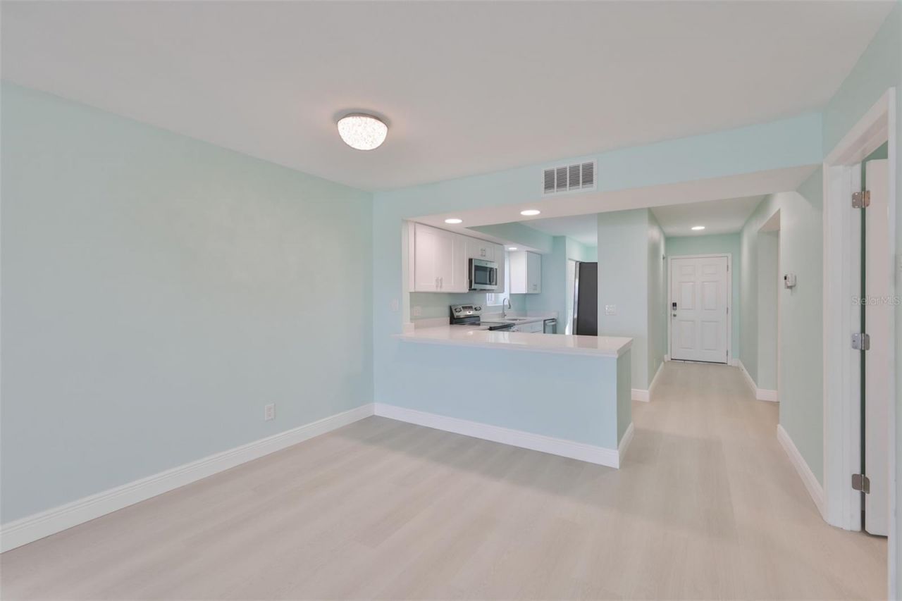 812 Bahia Del Sol Drive, Unit A, Ruskin, FL 33570 Photo