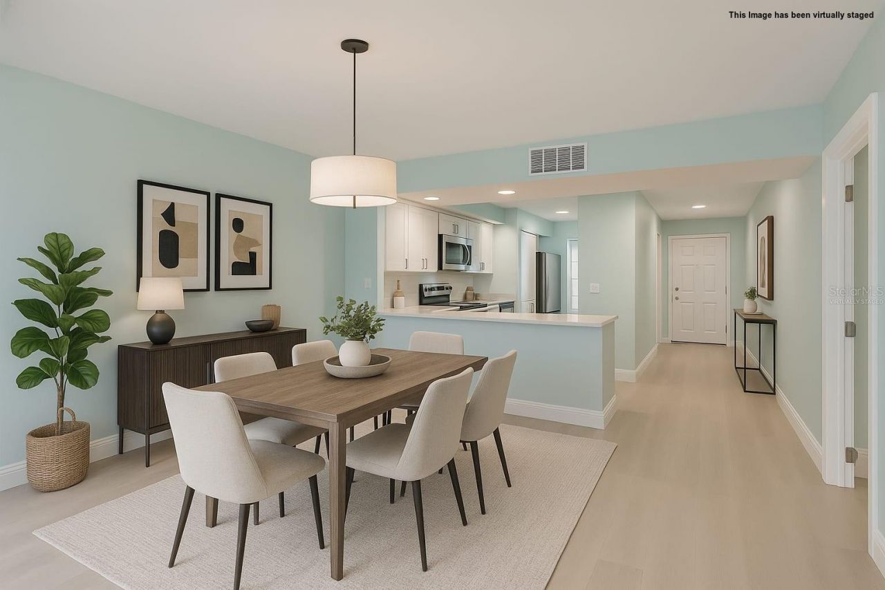 812 Bahia Del Sol Drive, Unit A, Ruskin, FL 33570 Photo