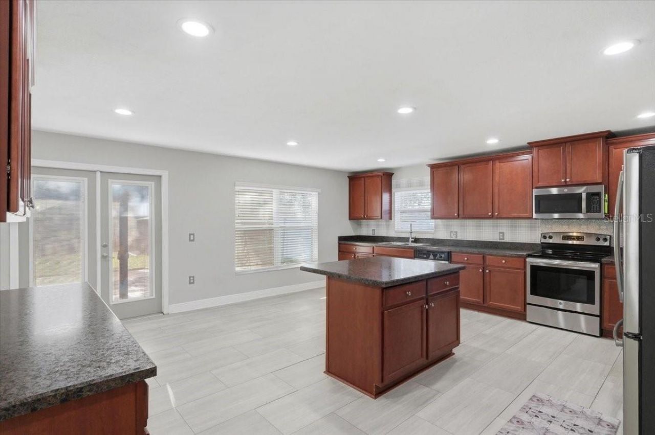1620 Doves View Circle, Auburndale, FL 33823 Photo
