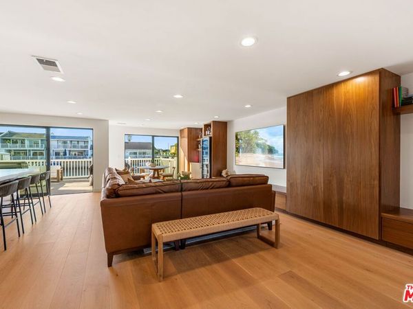 4405 Costa De Oro Avenue, Oxnard, CA 93035