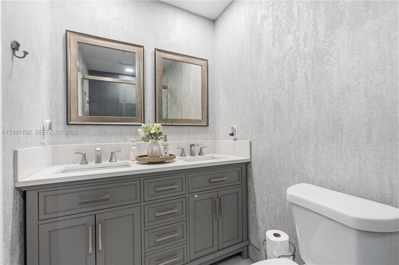 630 NE 23rd Ct, Pompano Beach, FL 33064 Photo