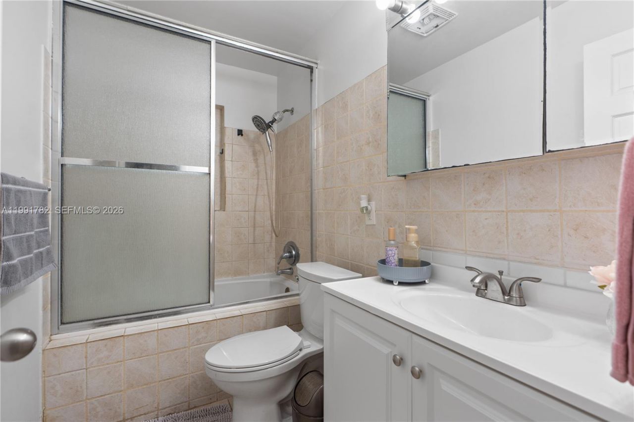 630 NE 23rd Ct, Pompano Beach, FL 33064 Photo