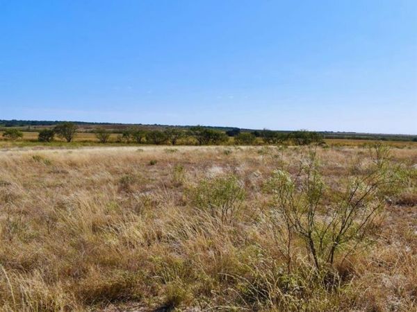 60 A CR 144, Brady, TX 76825