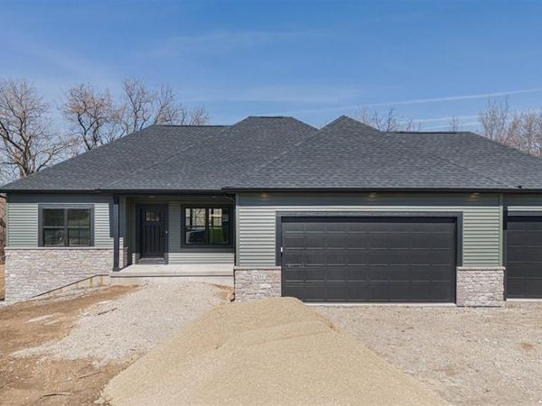 333 Drumlin Loop, Ripon, WI 54971