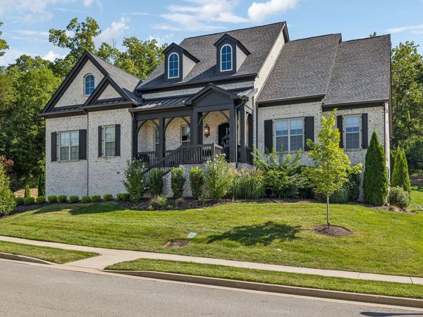 2320 Harts Landmark Dr, Franklin, TN 37069