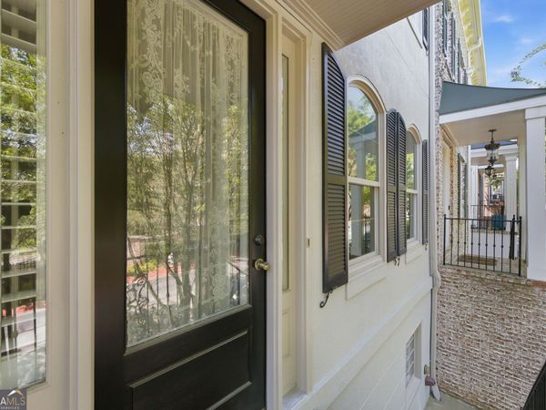 1063 NE Pearl Point, Atlanta, GA 30328