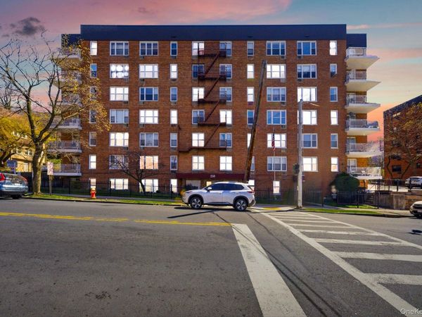 250 N Broadway, Unit 5B, Yonkers, NY 10701