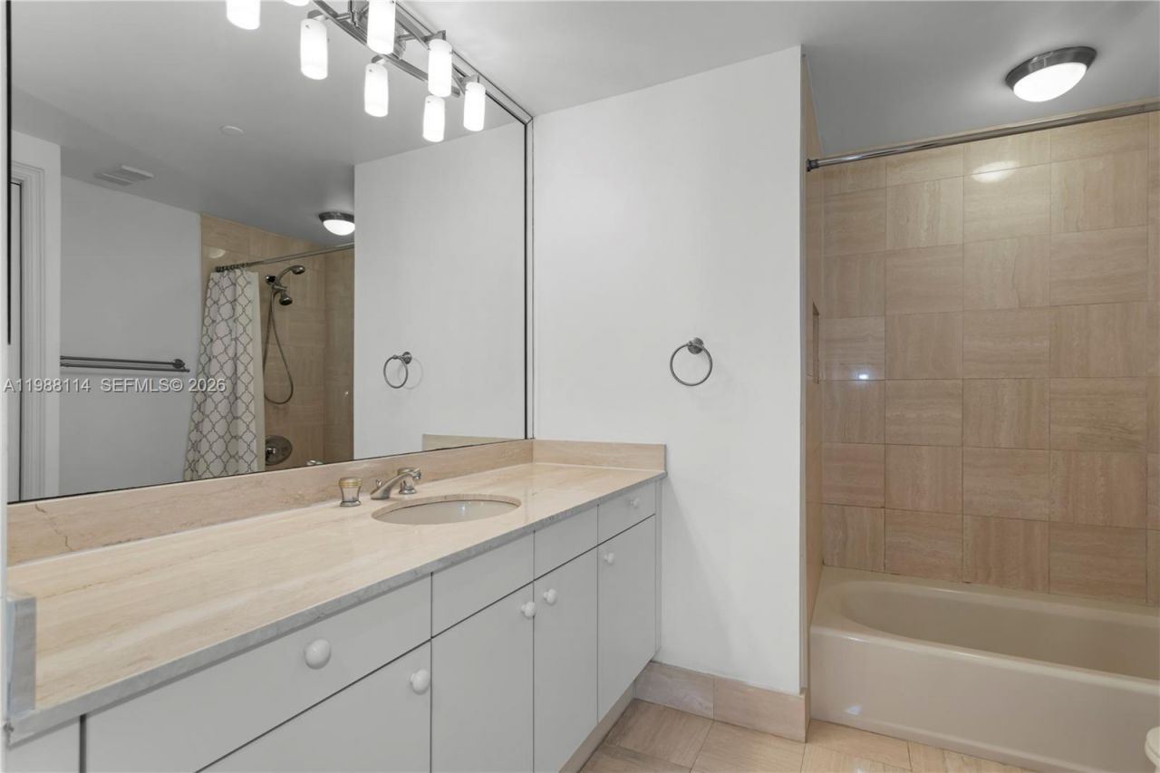 3802 NE 207th St, Unit 1001, Aventura, FL 33180 Photo