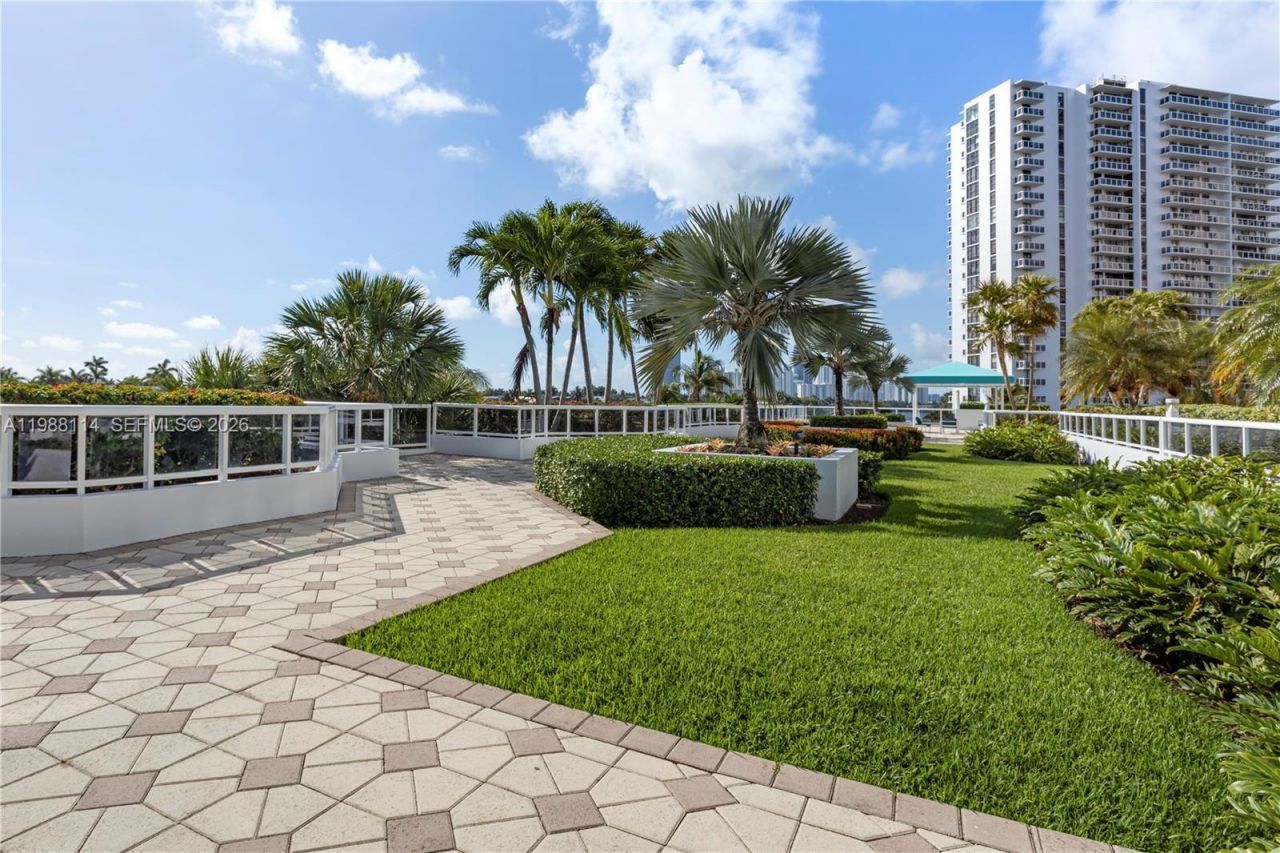 3802 NE 207th St, Unit 1001, Aventura, FL 33180 Photo