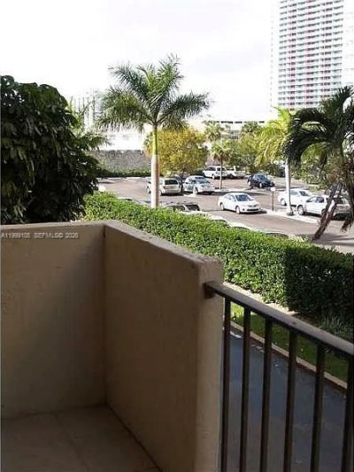 1865 S Ocean Dr, Unit 2B, Hallandale Beach, FL 33009 Photo