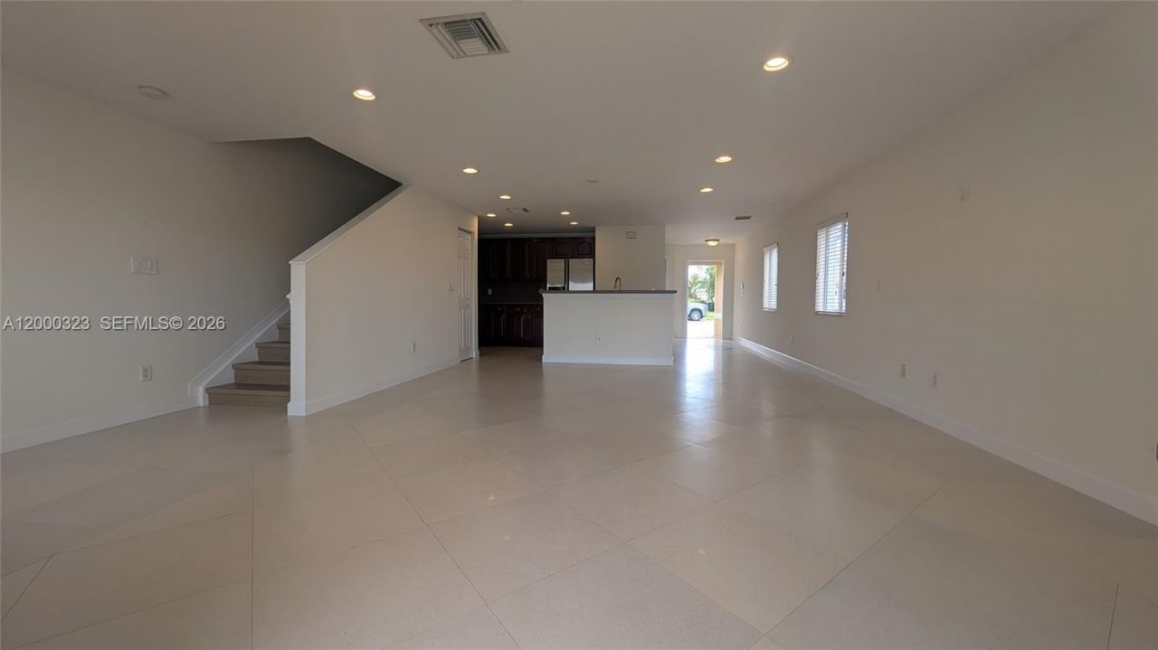 5910 Royal Way, Unit ----, Tamarac, FL 33321 Photo