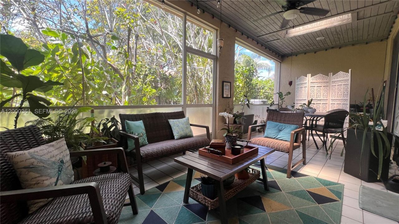 6762 Via Regina, Boca Raton, FL 33433 Photo