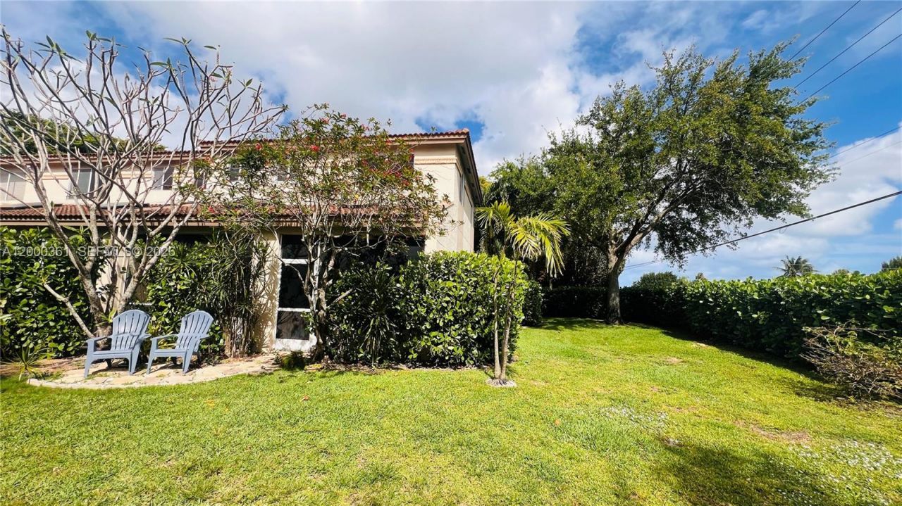 6762 Via Regina, Boca Raton, FL 33433 Photo