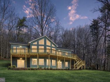 A4 GOONEY MANOR LOOP , BENTONVILLE, VA 22610