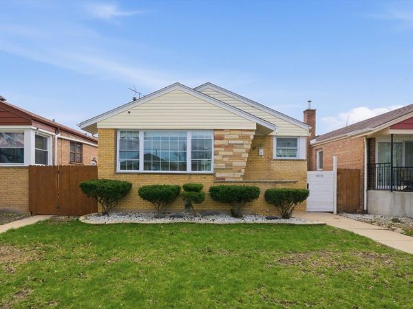 3853 W 83rd Place , Chicago, IL 60652